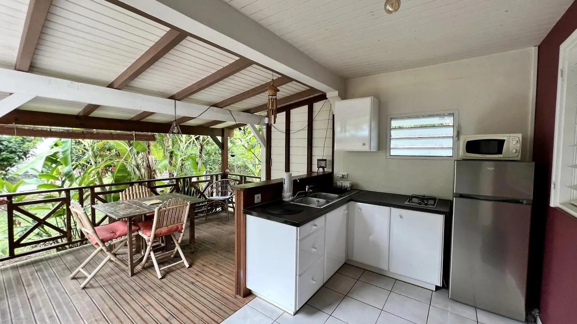 Baz Creole Villa Deshaies Holiday home