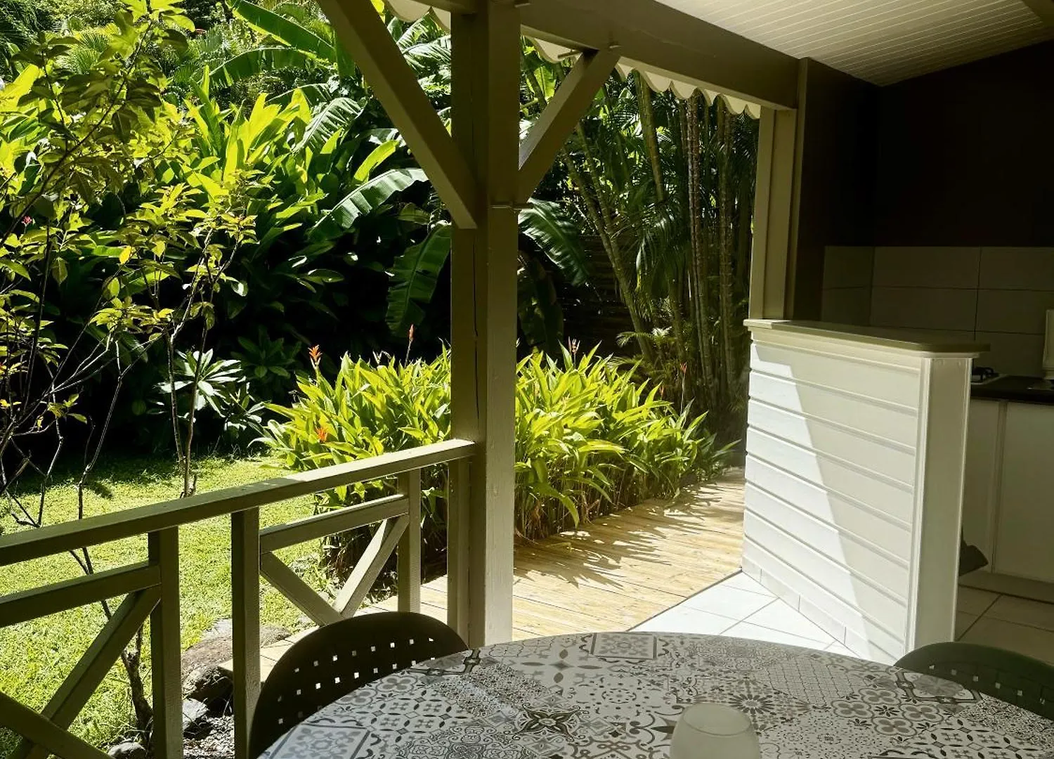Baz Creole Villa Deshaies Holiday home